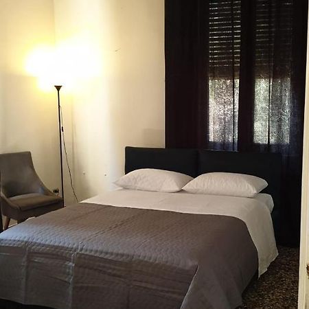 Camere King Римини Екстериор снимка