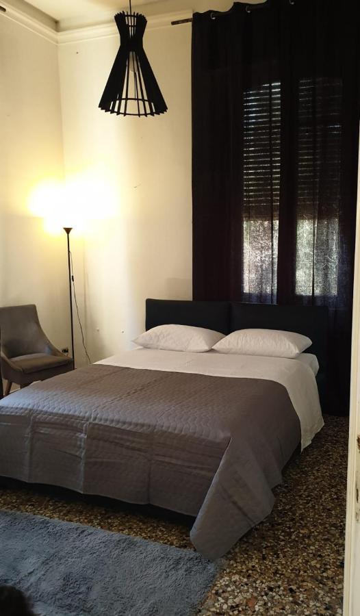 Camere King Римини Екстериор снимка