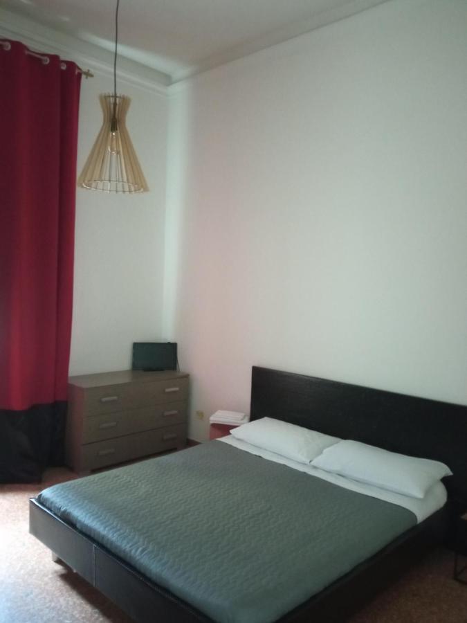 Camere King Римини Екстериор снимка